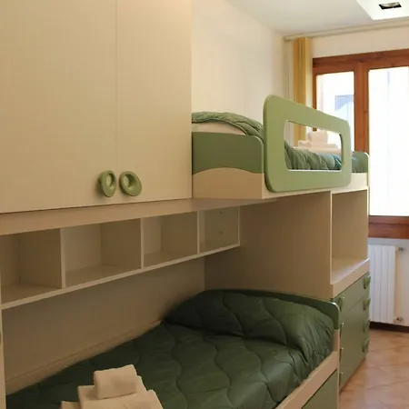 Enjoy Apartment Desenzano del Garda