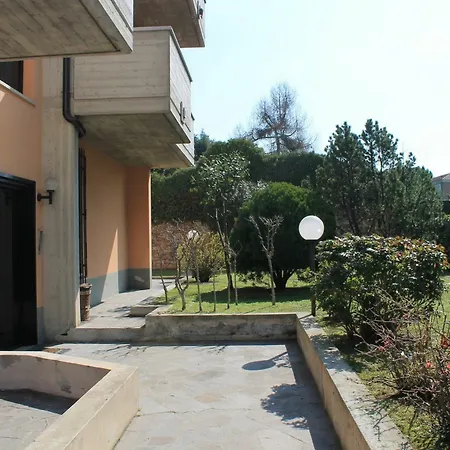 Enjoy Apartment Desenzano del Garda